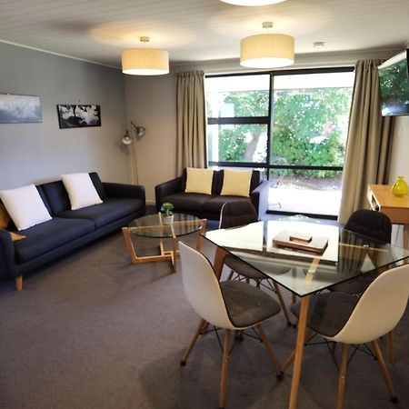 Milford Road Apartments Te Anau Eksteriør billede