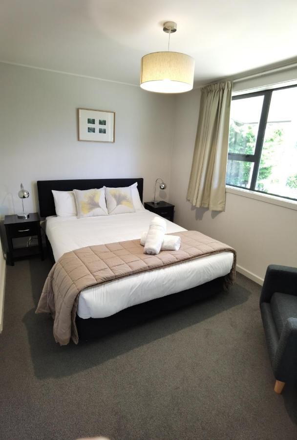 Milford Road Apartments Te Anau Eksteriør billede