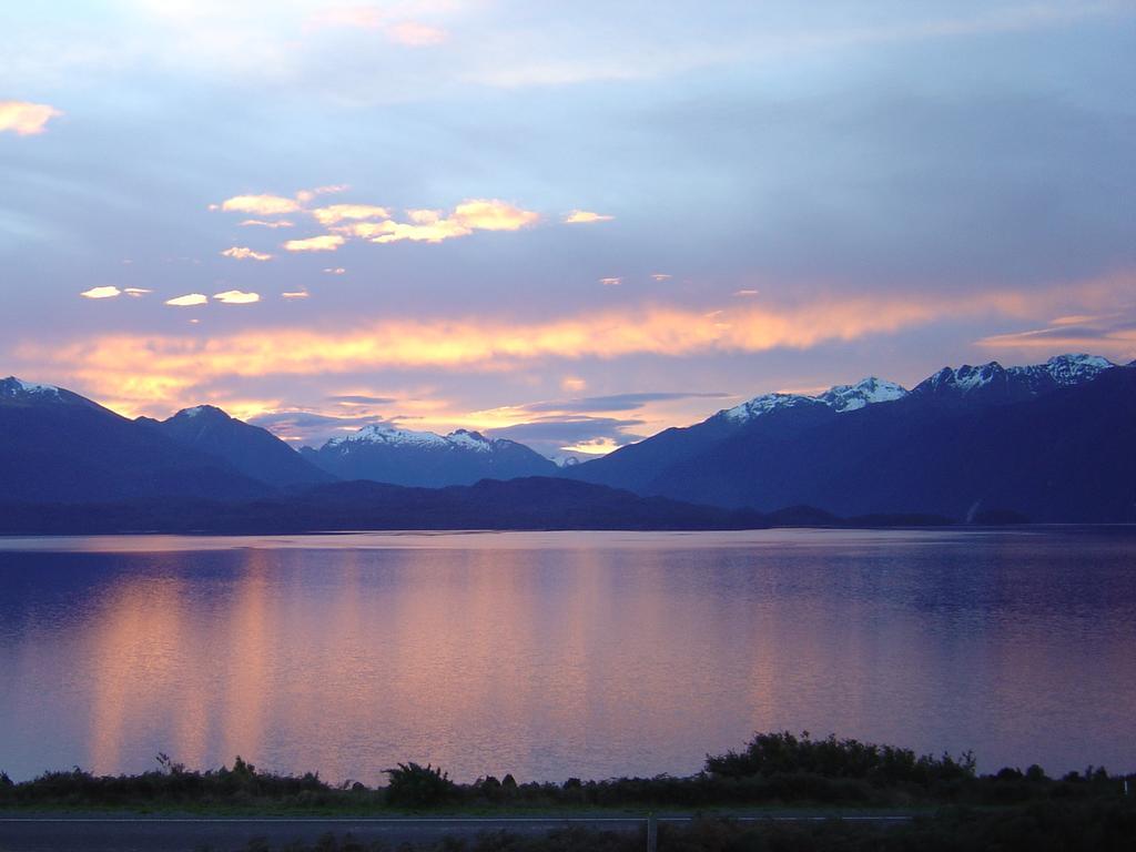 Milford Road Apartments Te Anau Eksteriør billede